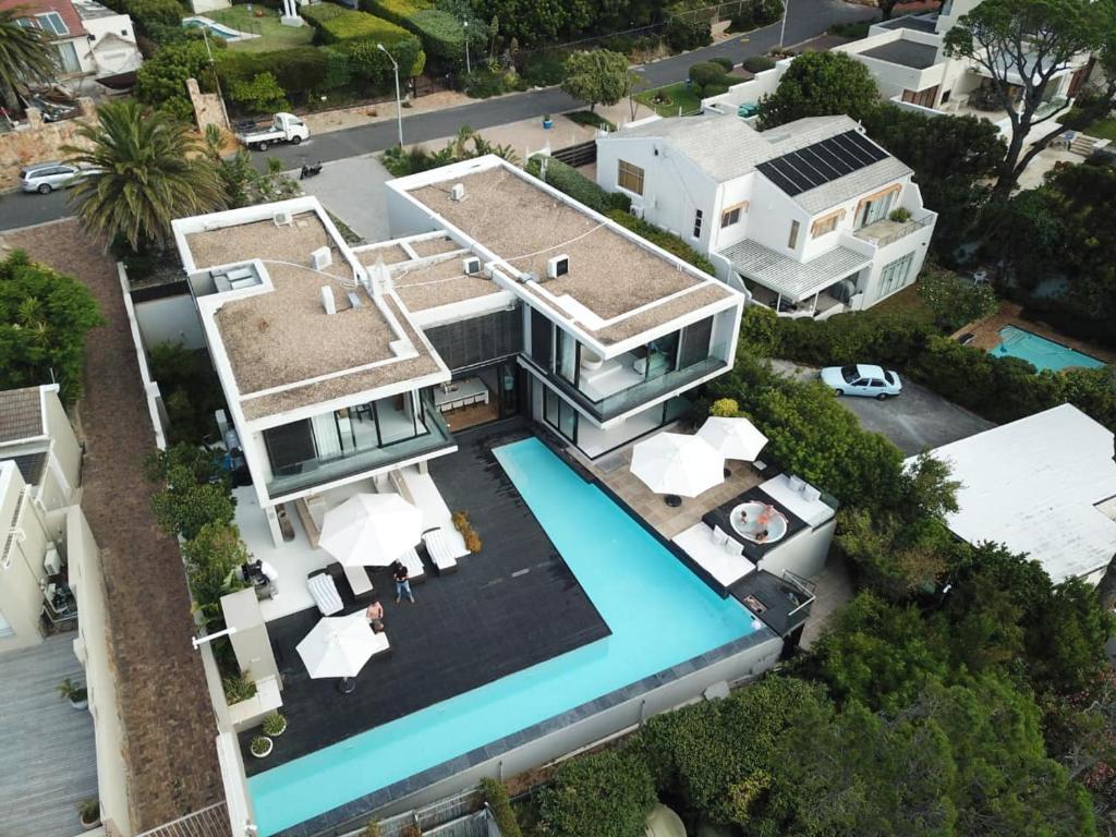 Private villas Camps Bay South Africa