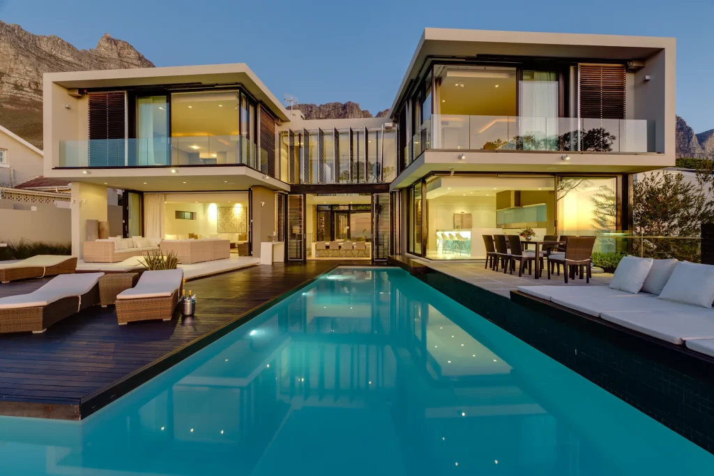 Modern villa with private pool Camps Bay